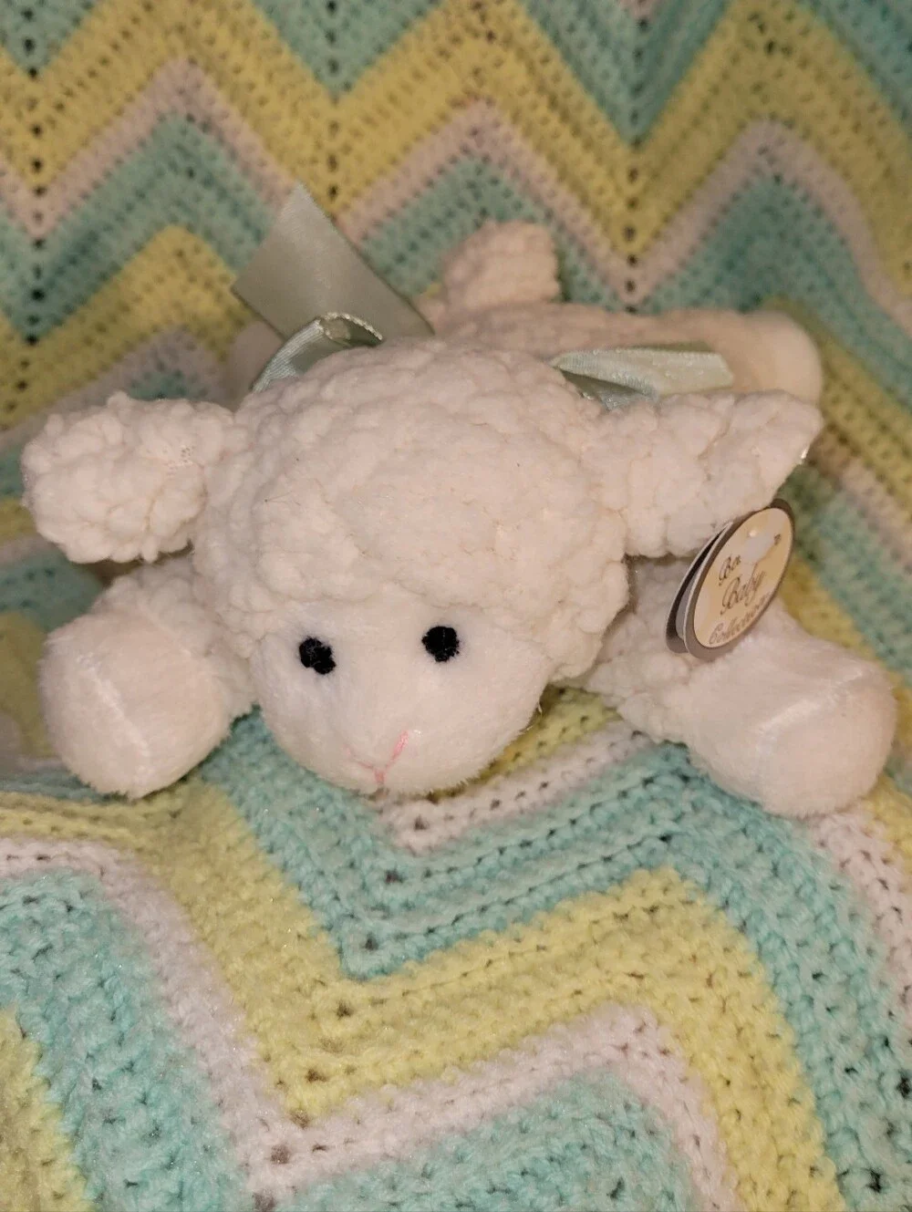 Berington Collection Baby Baa Soft White Lamb Rattle Toy New